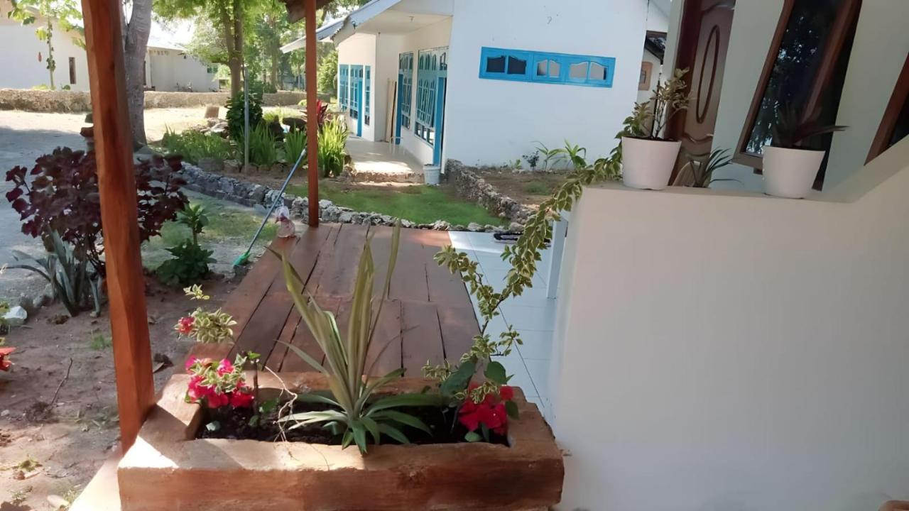The Village Rua Beach Homestay Eksteriør bilde